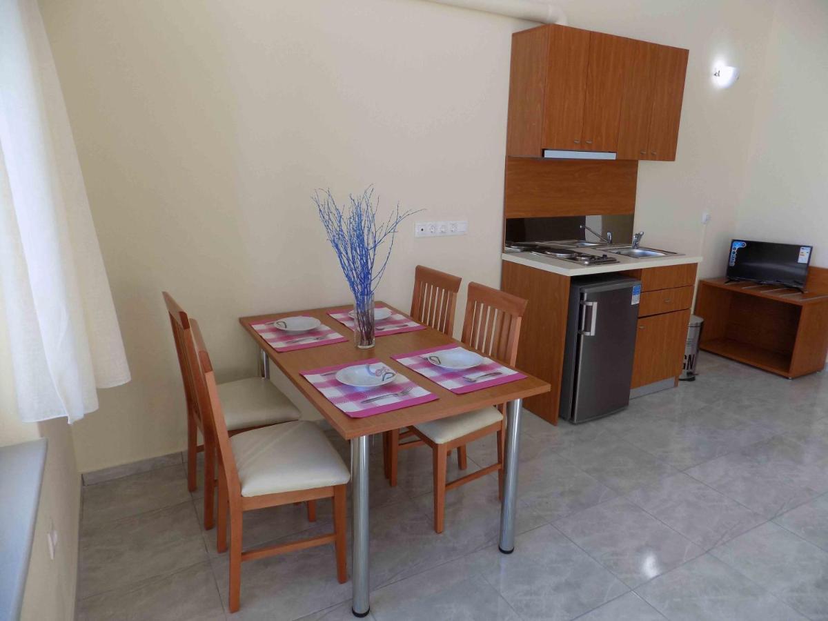 Rhodon House Appartamento *